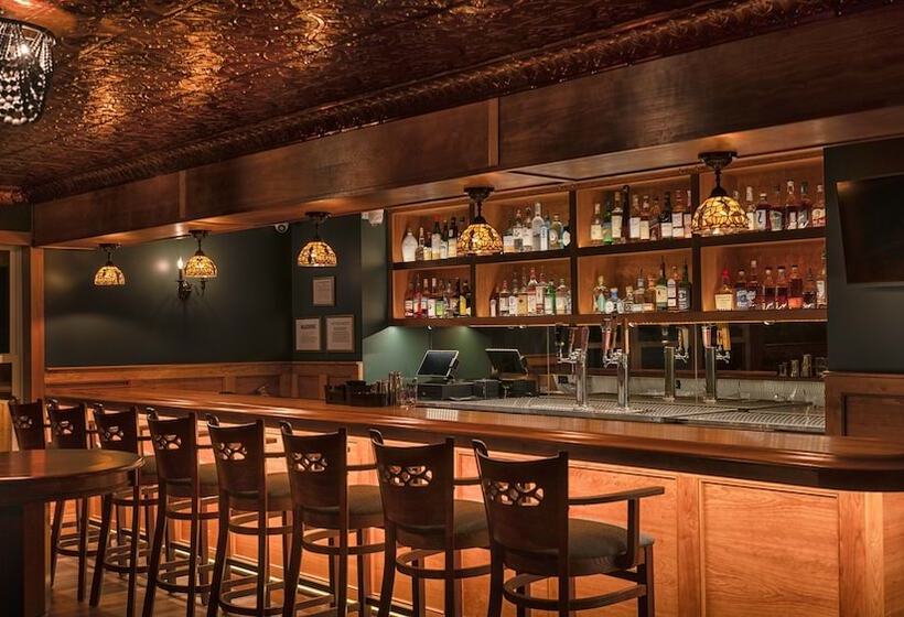 مبيت وإفطار The Inn Of Lake George