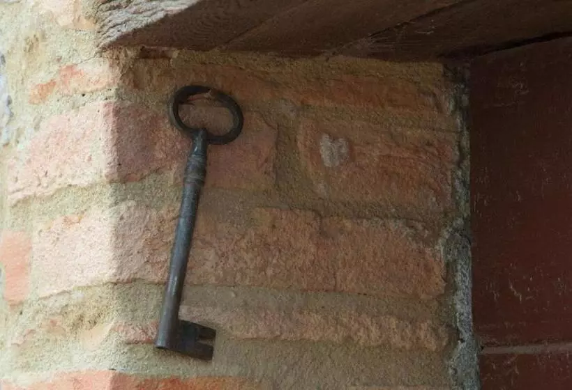 Dimora Storica Nel Cuore Della Toscana