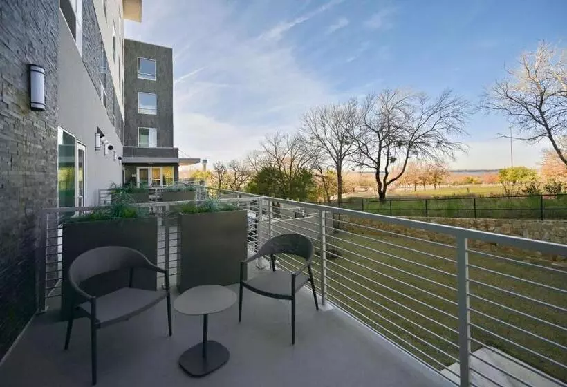 Hotelli Towneplace Suites By Marriott Dallas Rockwall