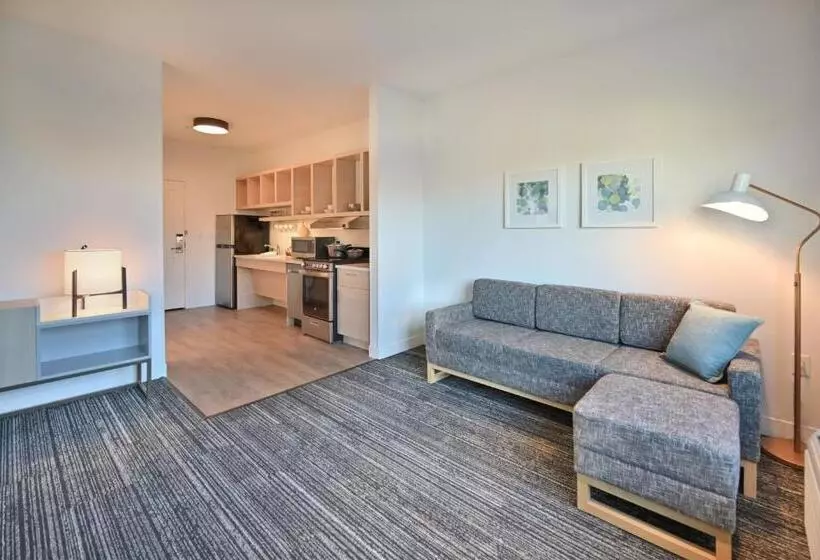 Hotelli Towneplace Suites By Marriott Dallas Rockwall