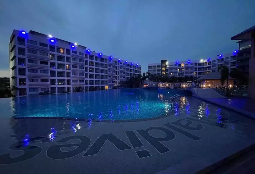 Laguna Beach 3 Maldives