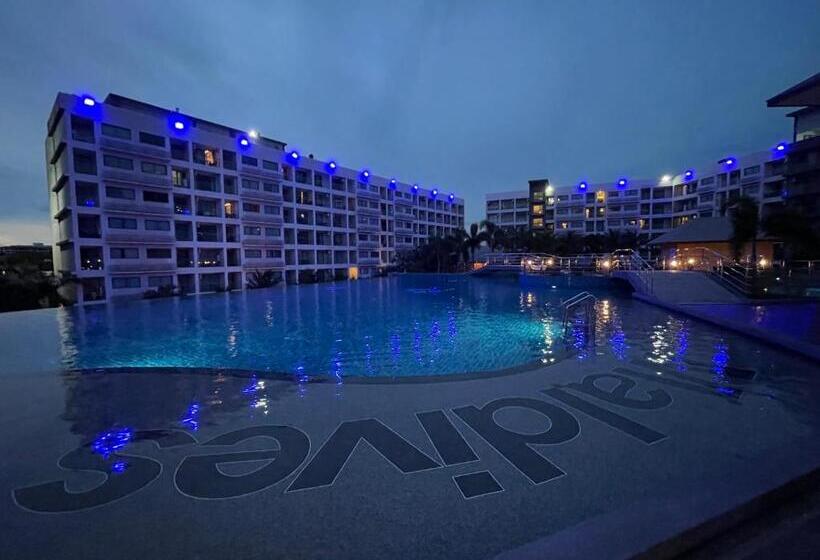 Laguna Beach 3 Maldives