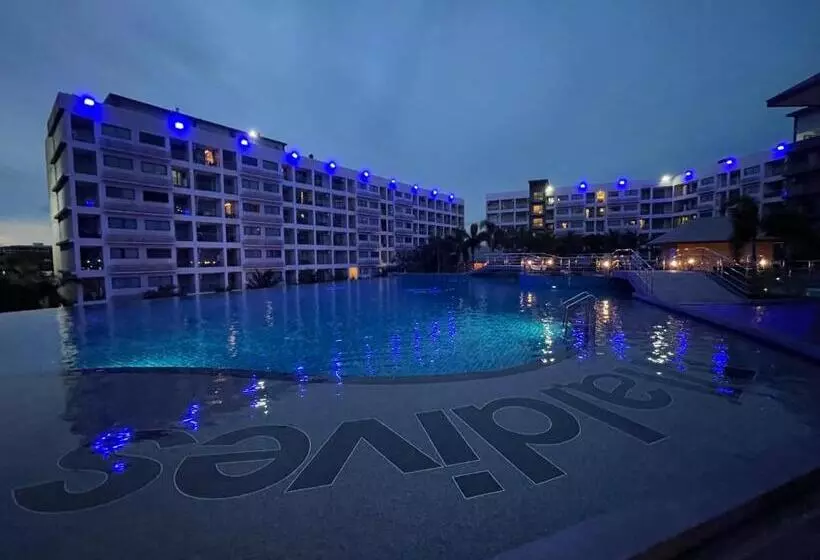 Laguna Beach 3 Maldives