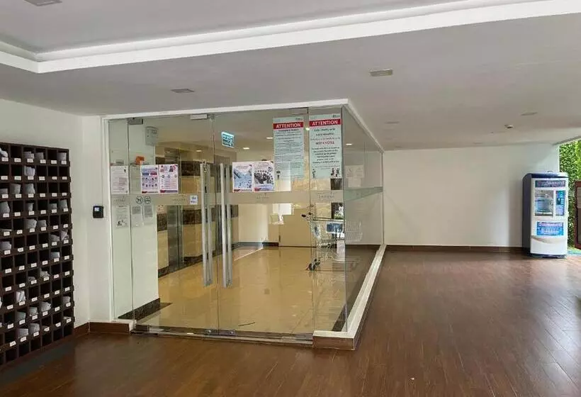 Laguna Beach 3 Maldives