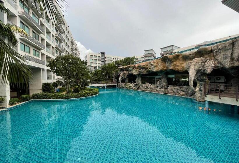 Laguna Beach 3 Maldives