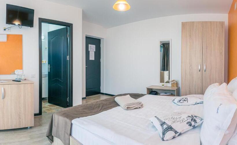 بنسيون Casa In Culori Vama Veche