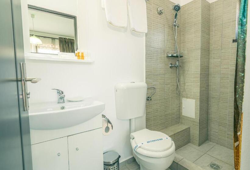 بنسيون Casa In Culori Vama Veche