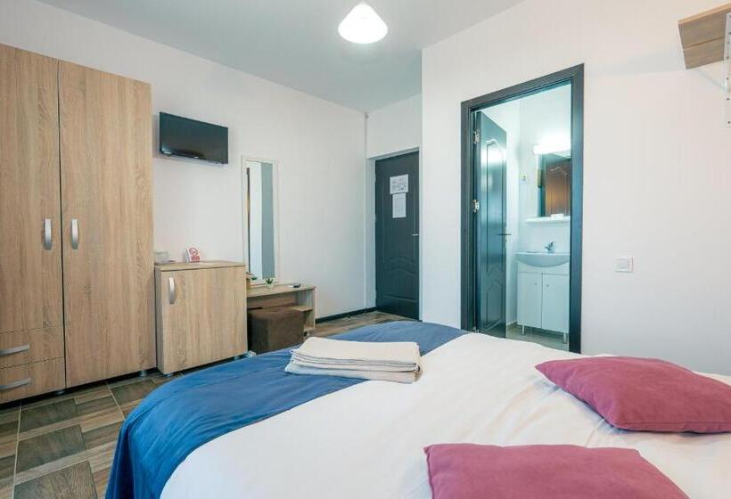 بنسيون Casa In Culori Vama Veche