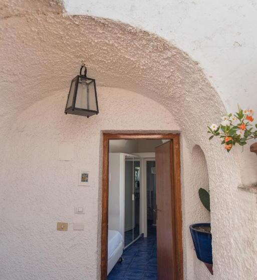 פנסיון Dimore De Luca  Sea View