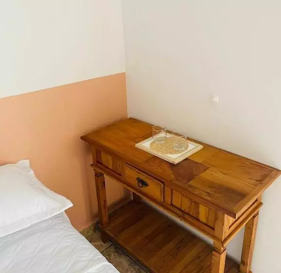 Majatalo Ecopousada Perequê   Pontal Do Sul