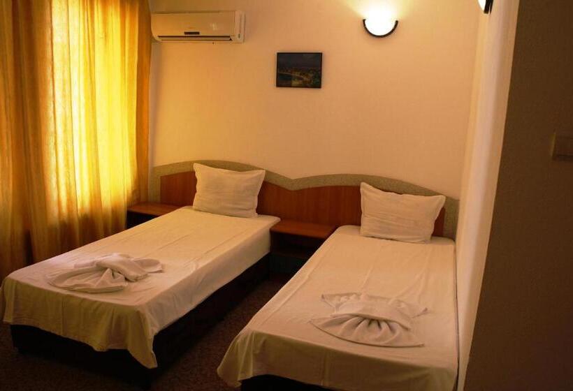 بنسيون Guest House Elit