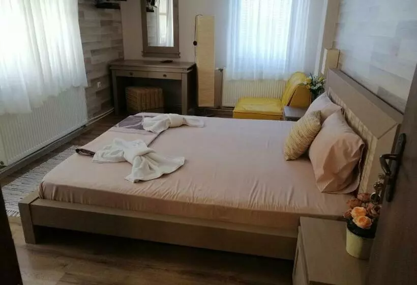 ペンション Guest House Juja