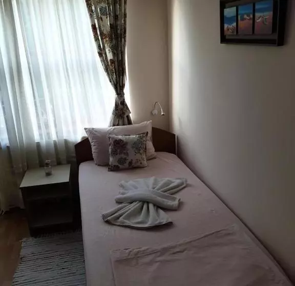 ペンション Guest House Juja