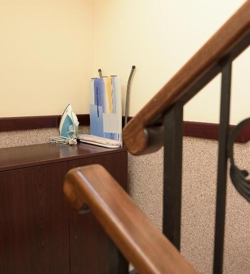 פנסיון House Diona