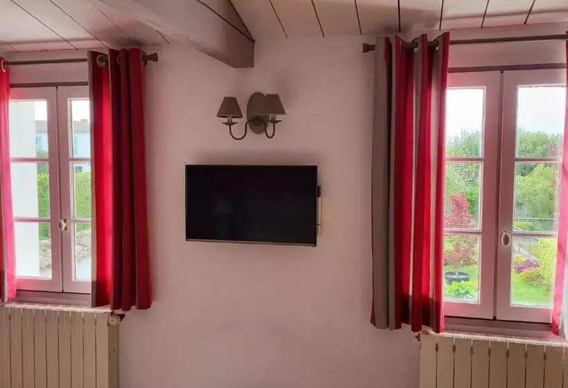 ペンション La Martinoise Garden