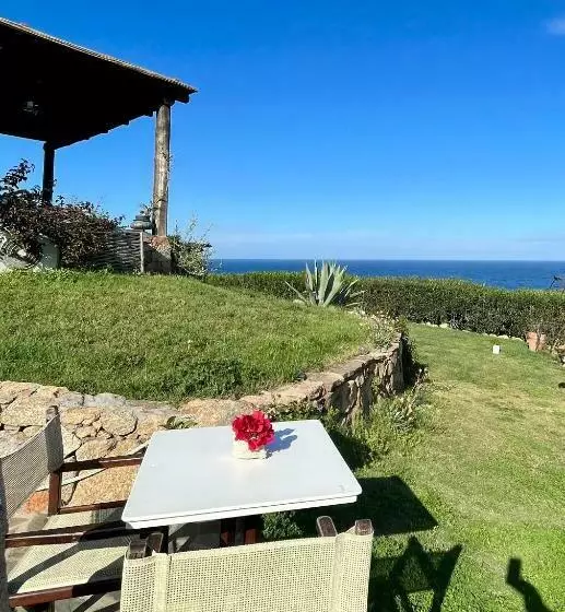 ペンション Villa Kalypso   Porto Cervo