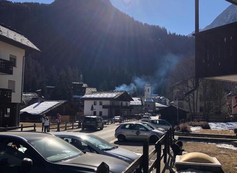 Ampio Monolocale In Centro Champoluc