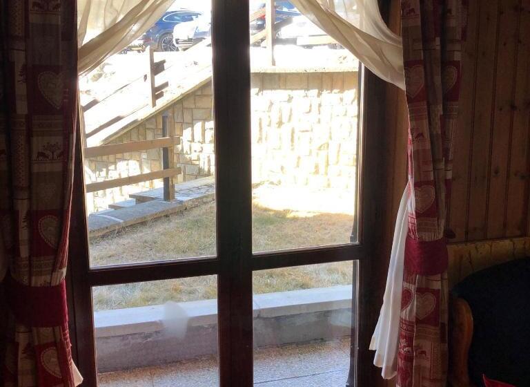 Ampio Monolocale In Centro Champoluc