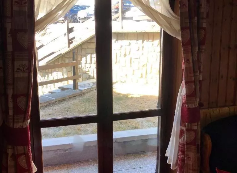 Ampio Monolocale In Centro Champoluc