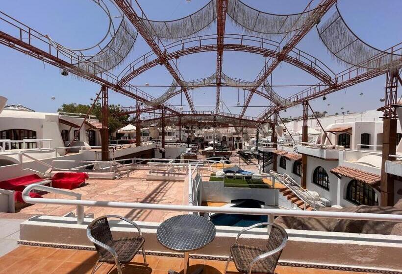 تختخواب و صبحانه Sanafir Hotel El Pacha Suites Sharm Adults Only