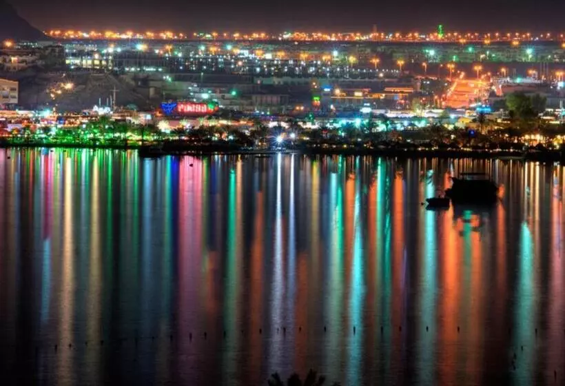 تختخواب و صبحانه Sanafir Hotel   El Pacha Suites Sharm   Adults Only