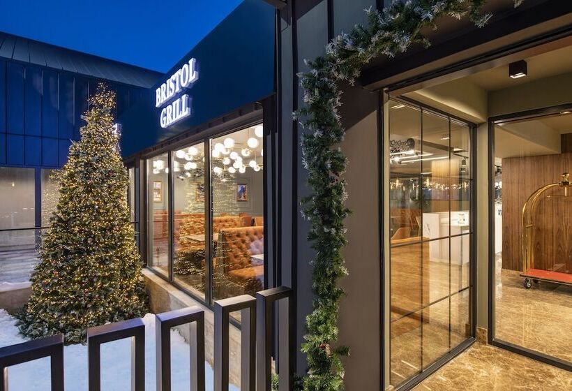 هتل Bristol Bakuriani