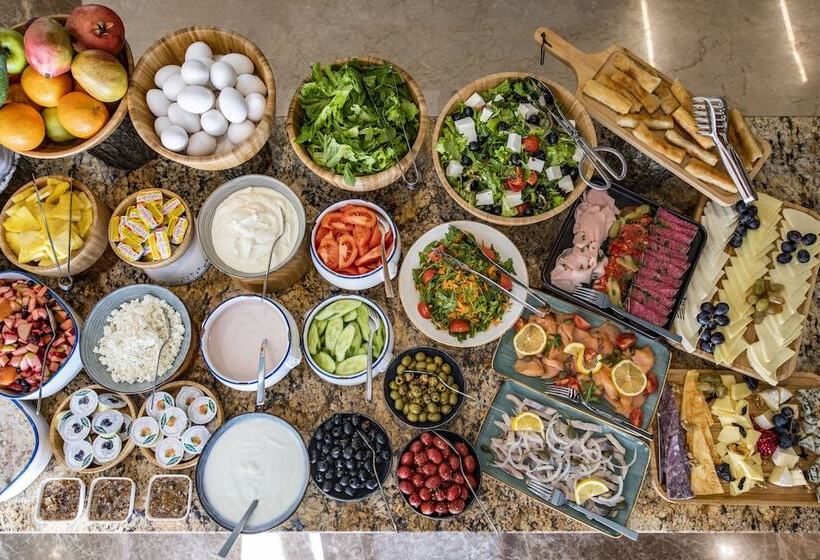 هتل Bristol Bakuriani