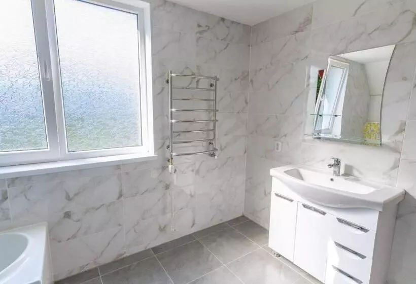 ホテル садиба під лісом