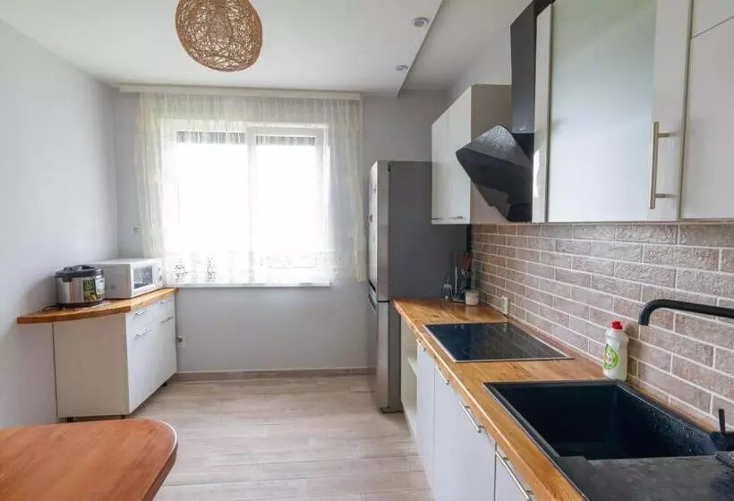 ホテル садиба під лісом