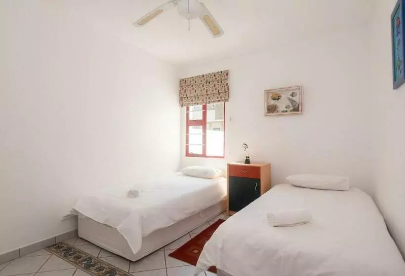 Le Paradis 28   With Inverter