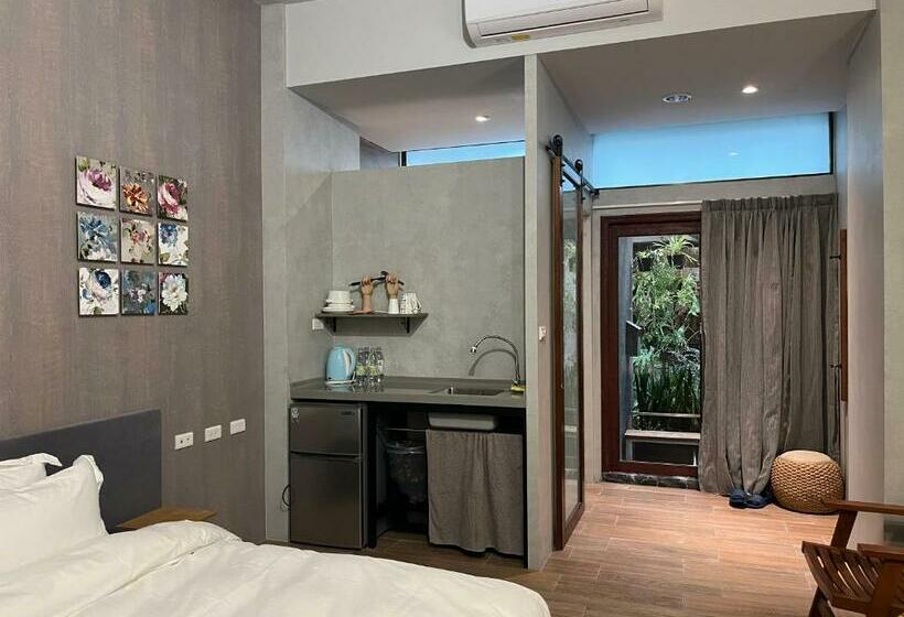 پانسیون Fu S House 52