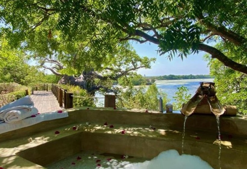 پانسیون Rock And Sea Bubble Lodges