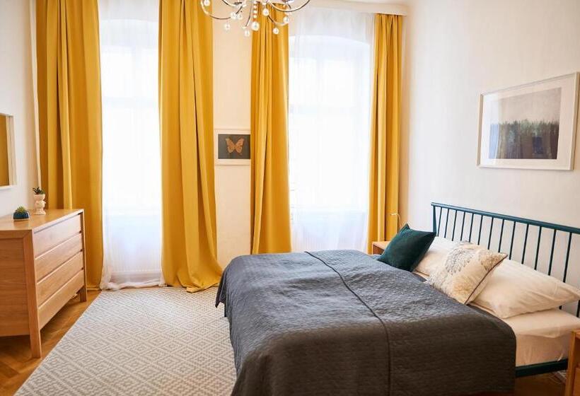 Renovated & Cozy Close To Museumsquartier