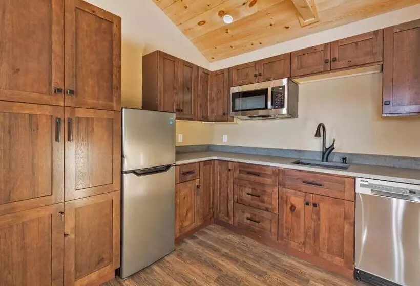 Retkeilymaja The Lodge By Sunapee Stays