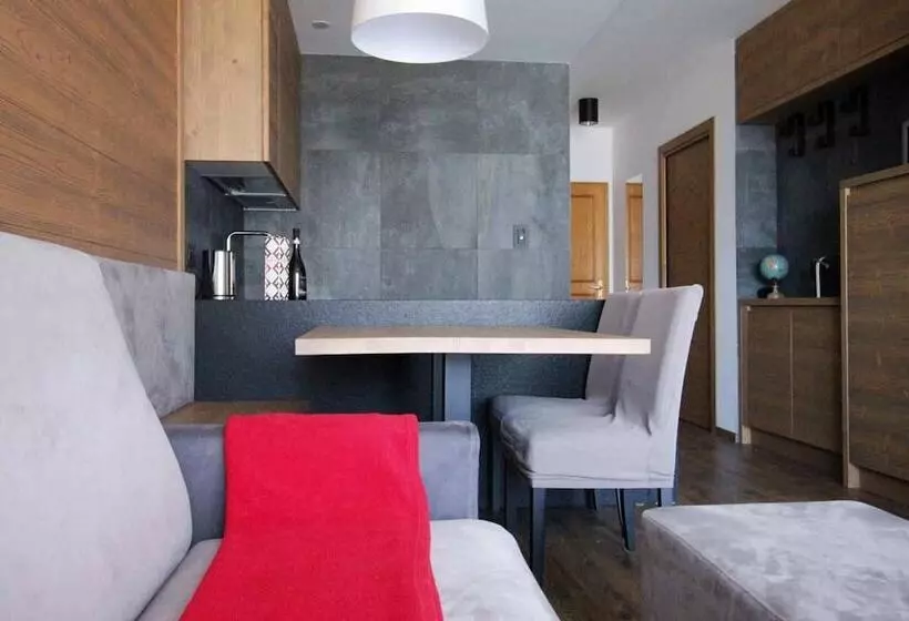 Alpine House   Residence Con Piscina