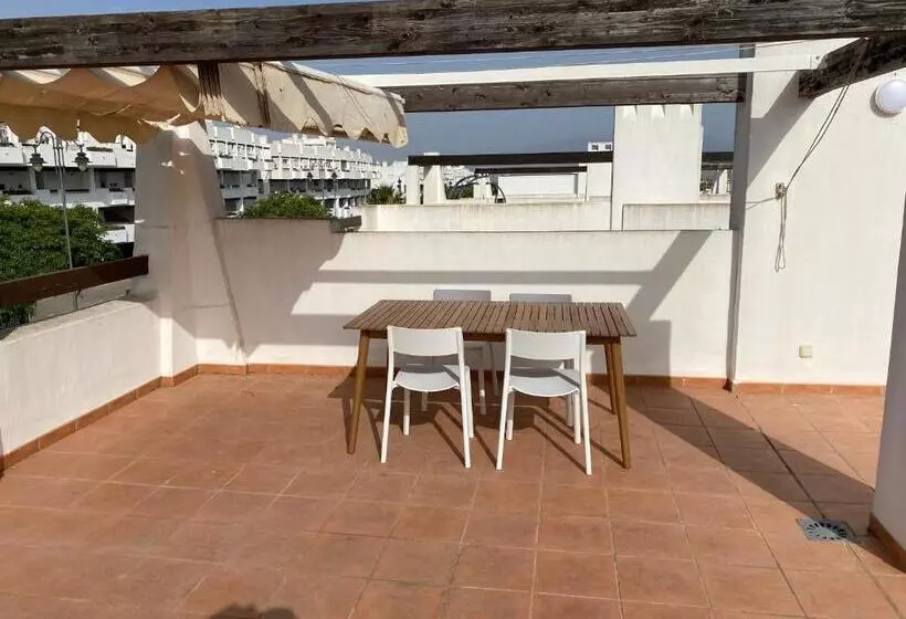 Appartement Avec Solarium Sur Golf Resort