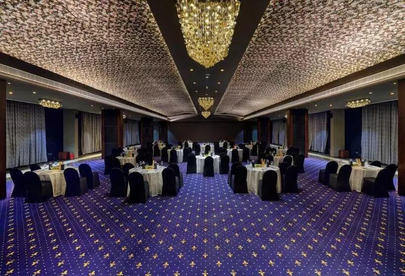 Essentia Luxury Hotel Indore