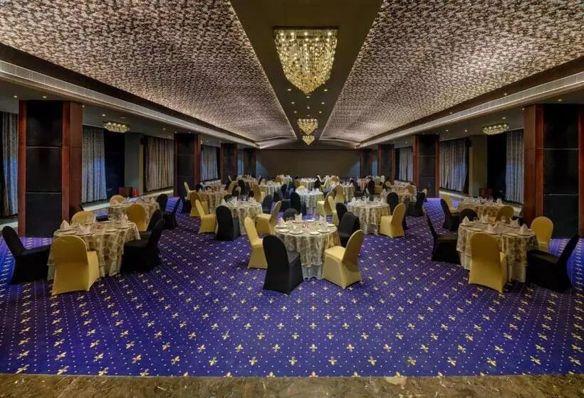 Essentia Luxury Hotel Indore