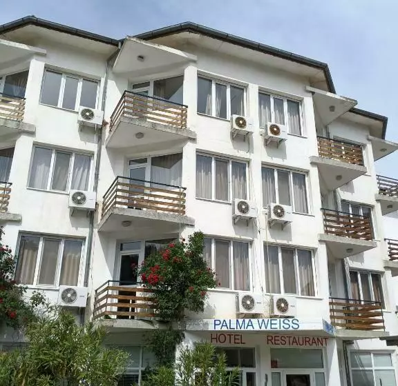 Hotelli Palma Weiss