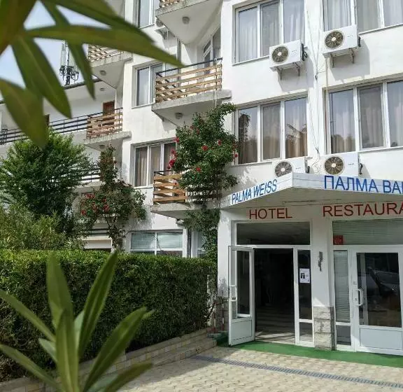 Hotelli Palma Weiss