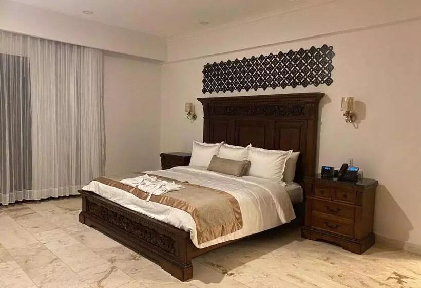 Hotelli Real Hispano