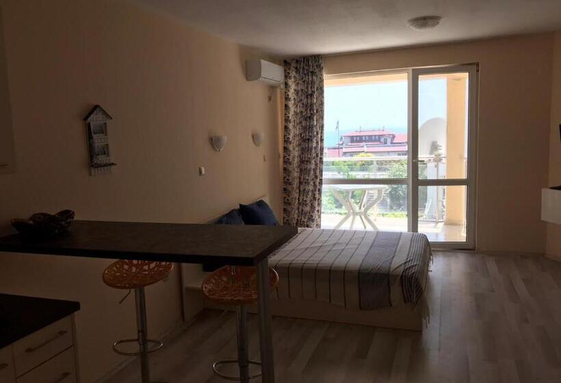 комплекс ивет