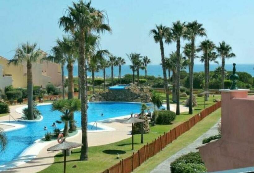 Acogedora Casa Adosada Luminosa De 3 Plantas