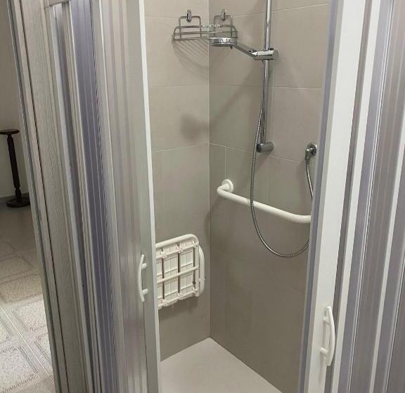 Albahome, Comoda Casa Vacanze Centralissima E Panoramica