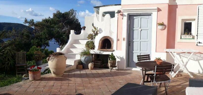 مبيت وإفطار Casa Carmela