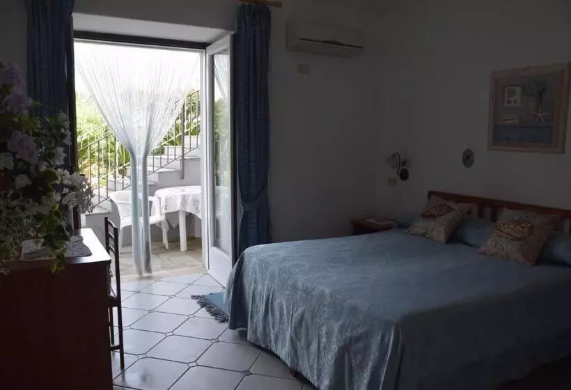 تختخواب و صبحانه Oasi Di Villa Damecuta