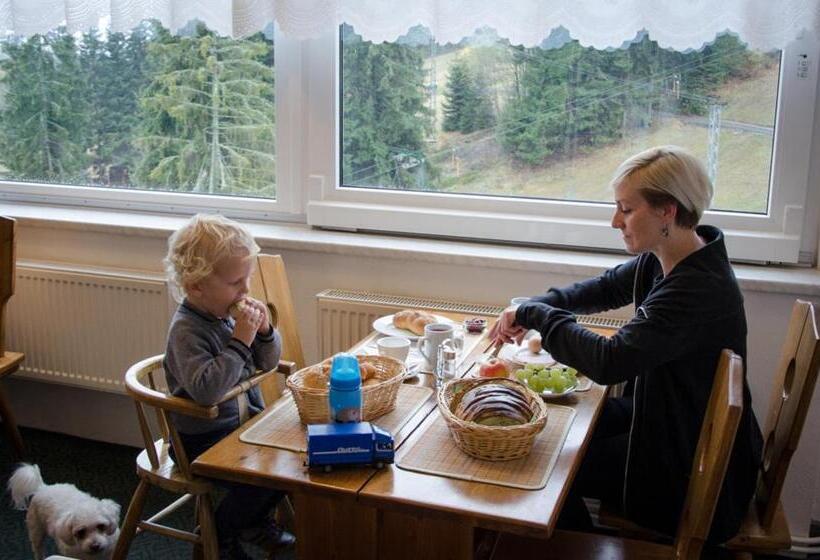 בית מלון כפרי Chata Ořovský