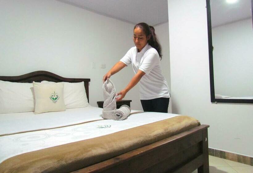 هتل Colonial El Bosque Dorado