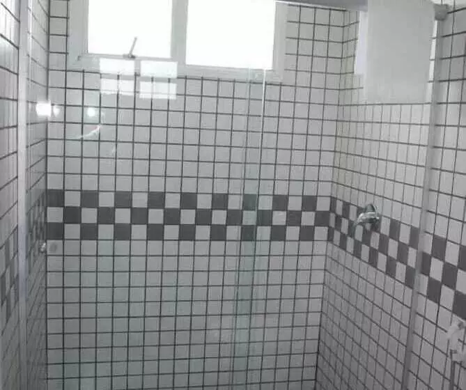 ホテル Saint James Palace