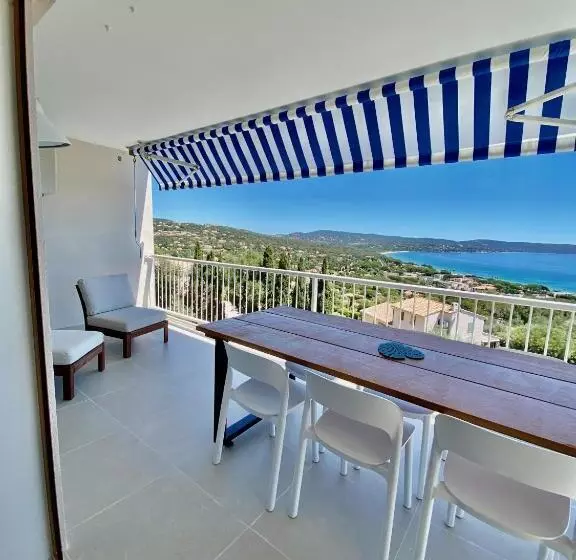 Mimosas Bel Appartement Avec Une Vue Imprenable Sur La Baie